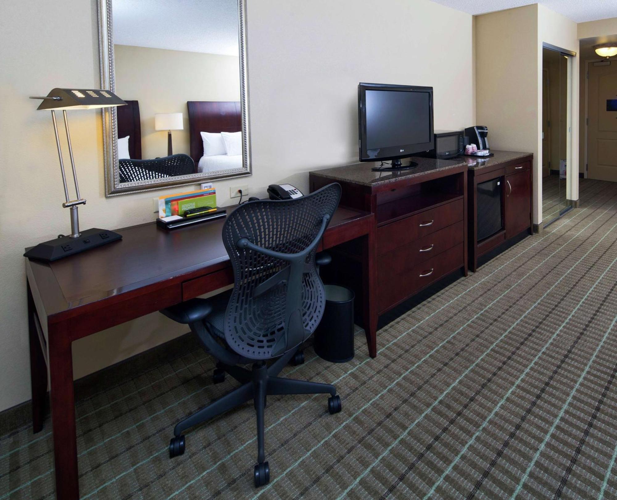 Hilton Garden Inn Βαλντόστα Εξωτερικό φωτογραφία